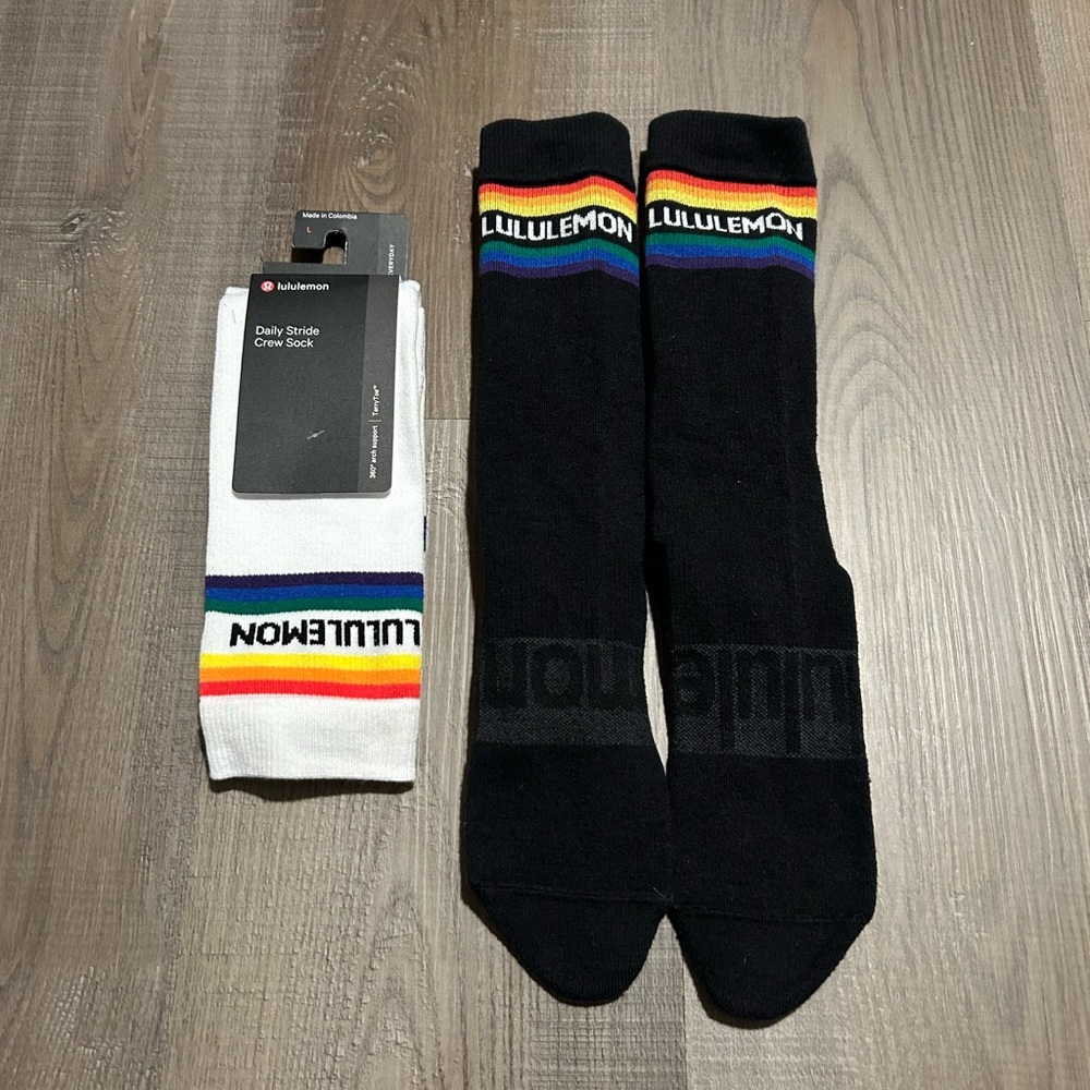 Men’s Lululemon pride socks